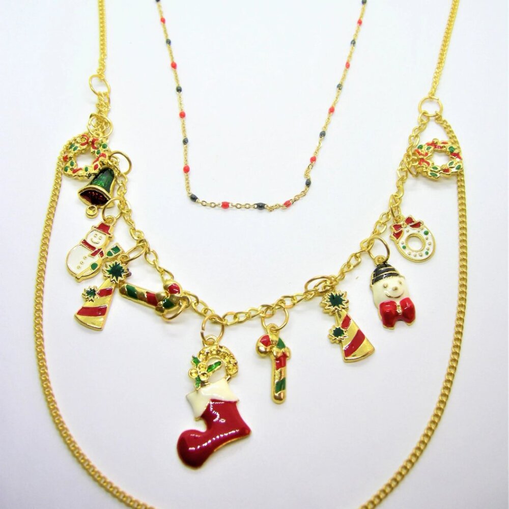 Christmas Charm Necklace & Earring Set – Gold-Plated Holiday Design